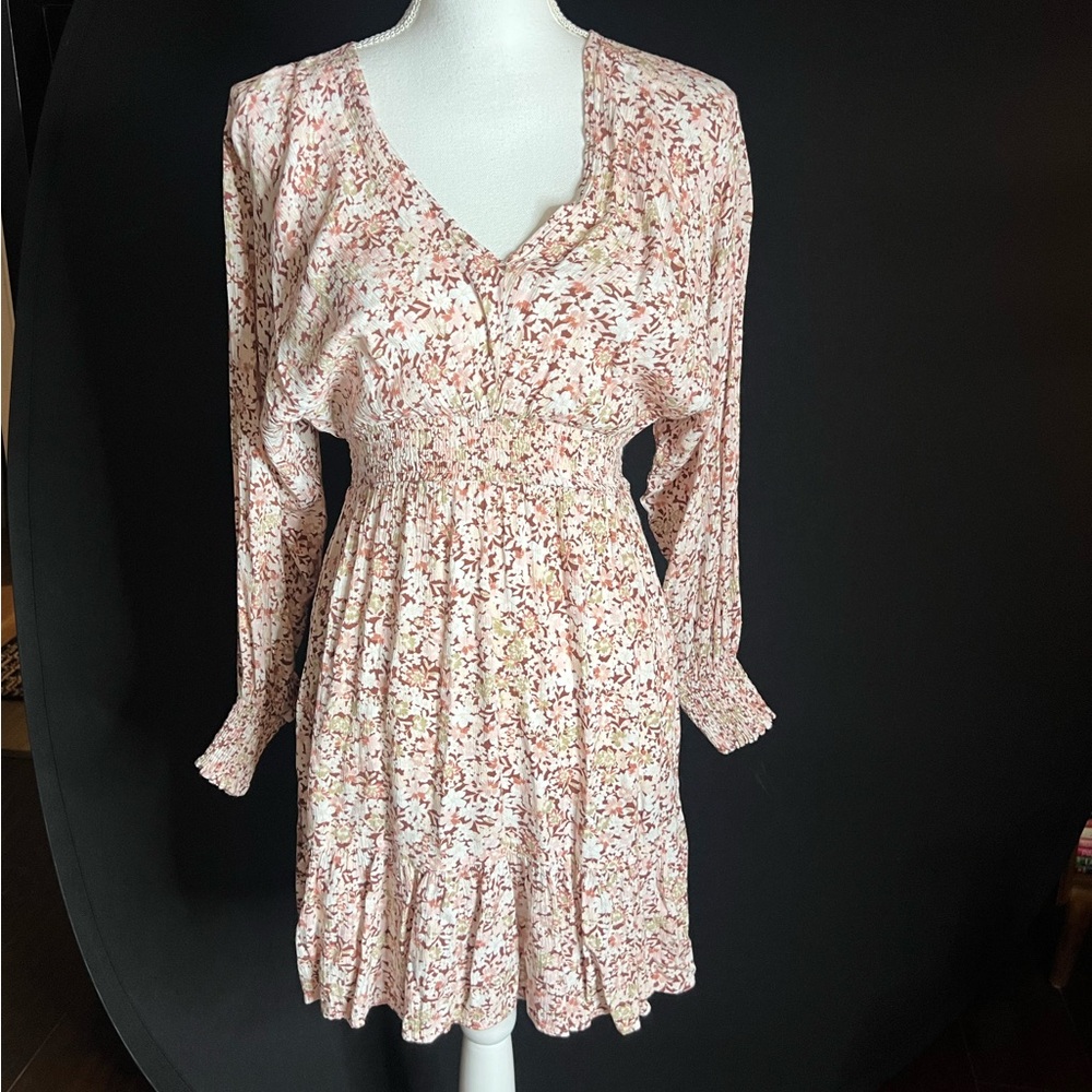 Japna Long Sleeve Floral Dress in Pink and Cream